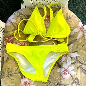 Neon yellow Victoria’s Secret bikini